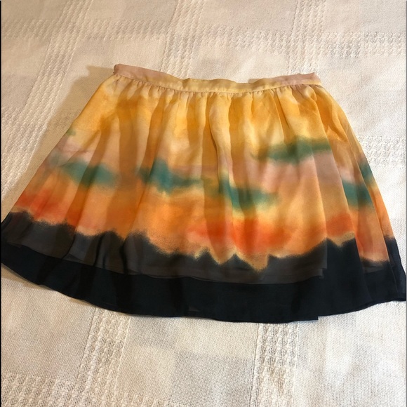 Beautiful women’s summer skirt! - Picture 7 of 11